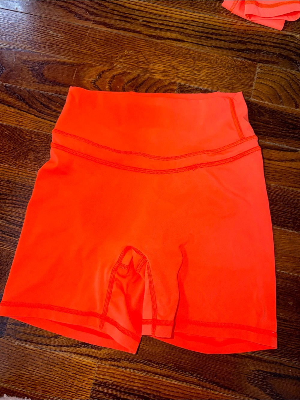 Paragon Levitate Sculptseam Plus Shorts - size S